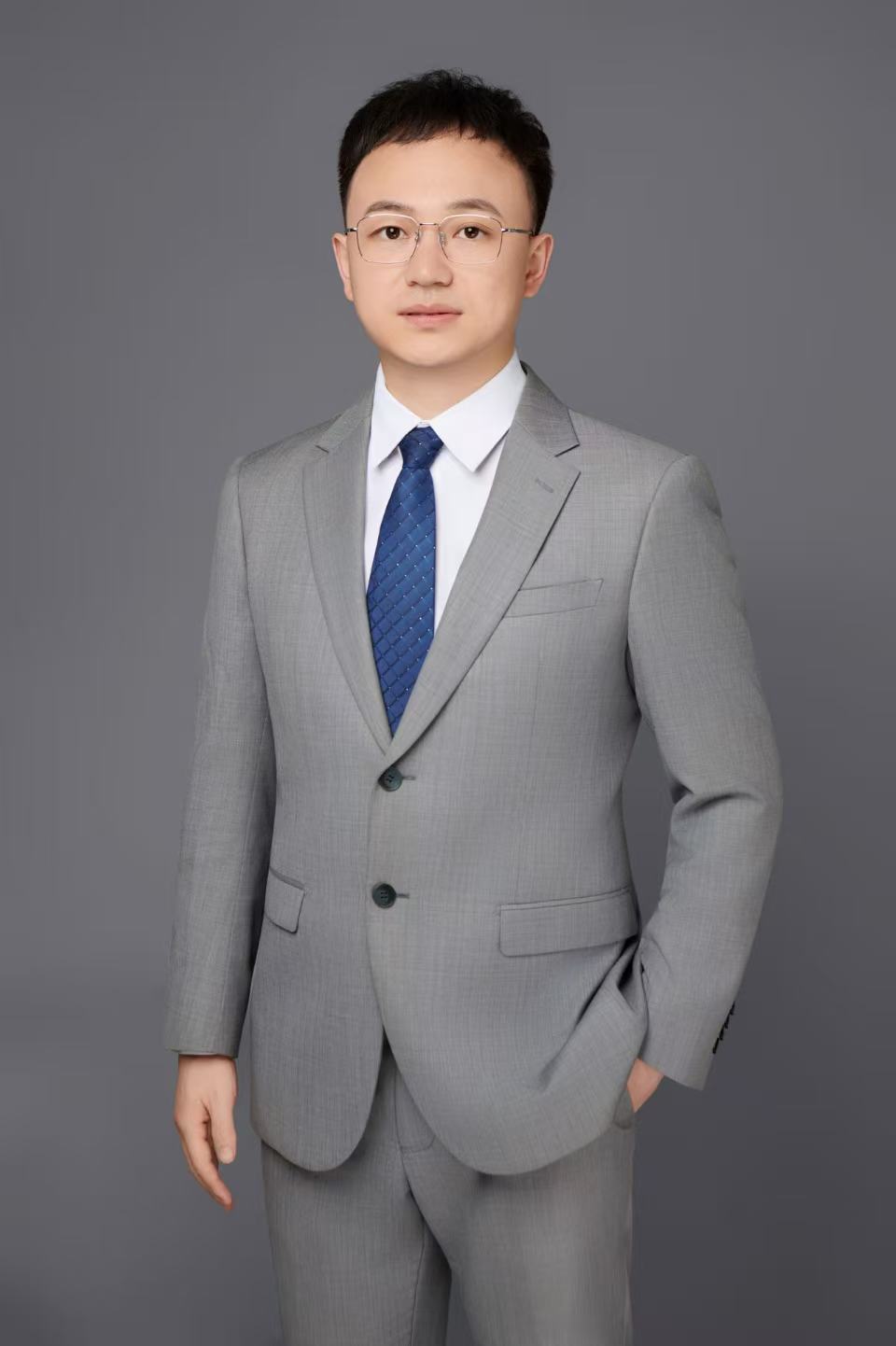 潘兴琦